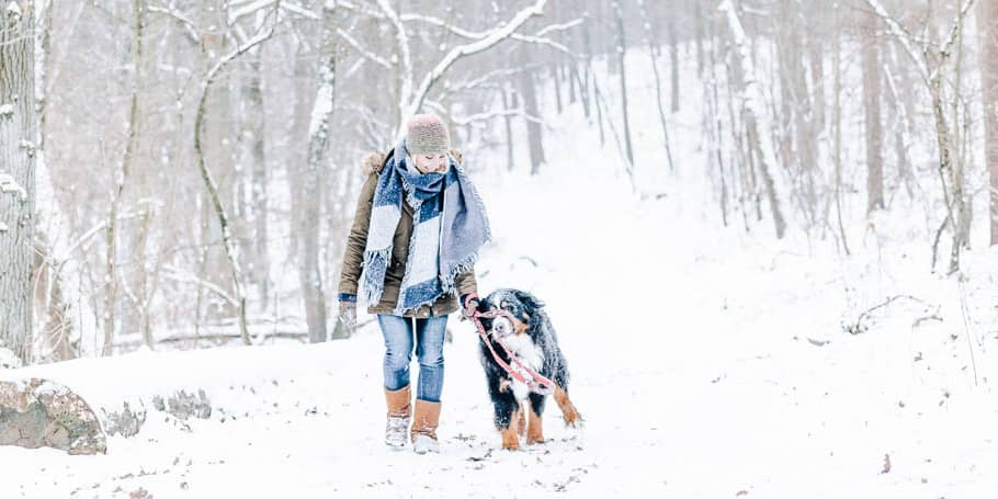 A Single Gal's Guide to Setting New Year's Intentions after Divorce